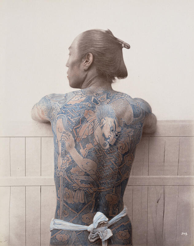Tattoos and scarifications