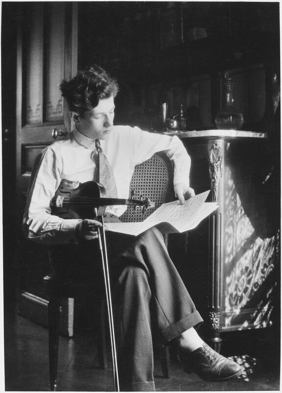 Self-portraits by Willy Ronis