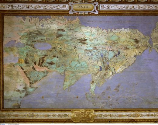 Fresque d'une carte du monde (Asie) située dans le hall