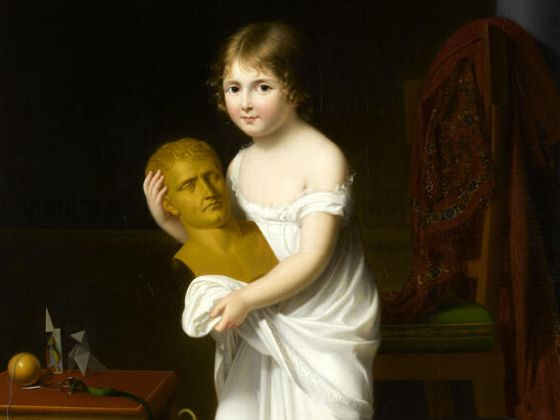 Laetitia Murat tenant le buste de l'empereur