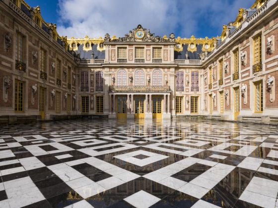 Versailles_cour de marbre